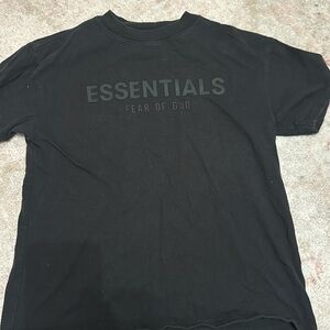 Essentials T-shirt